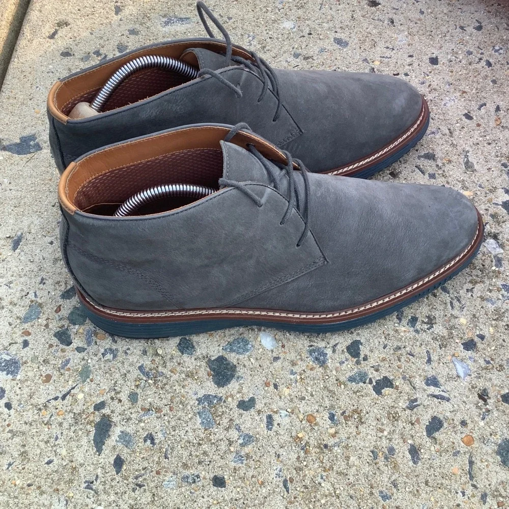 Johnston & Murphy Mens Gray Nubuck Leather Chukka Boots Trufoam 20-7919 11M